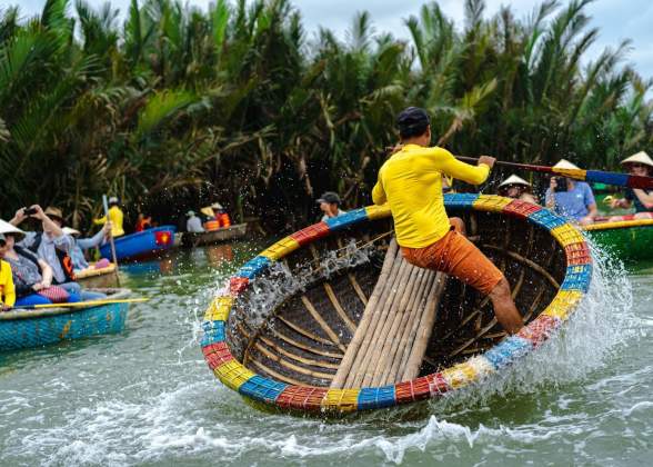 TOUR TRẢI NGHIỆM DU LỊCH RỪNG DỪA BẢY MẪU – ÁNH VIỆT TRAVEL